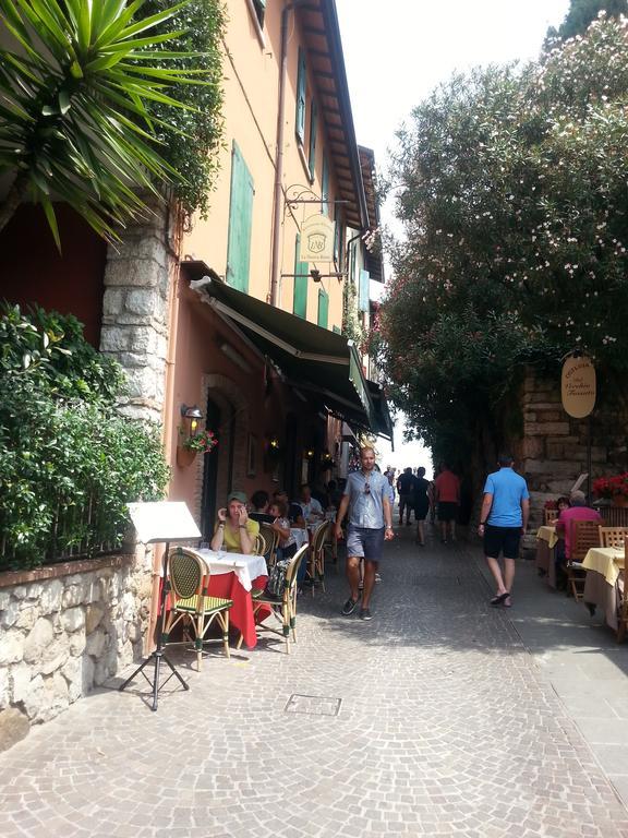 Appartamenti Corneliani II Sirmione Oda fotoğraf